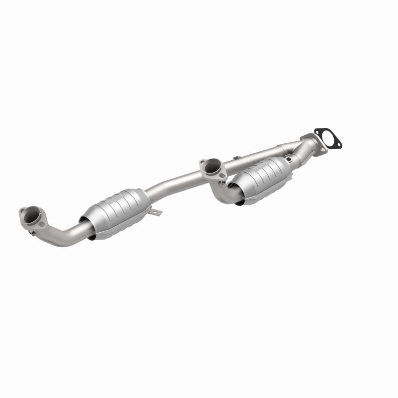 MagnaFlow 95-97 Ford Windstar 3.8L Direct Fit Converter - 4451353