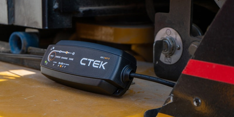 CTEK Battery Charger - 4.3A NXT 5 NA - 12V - 40-658