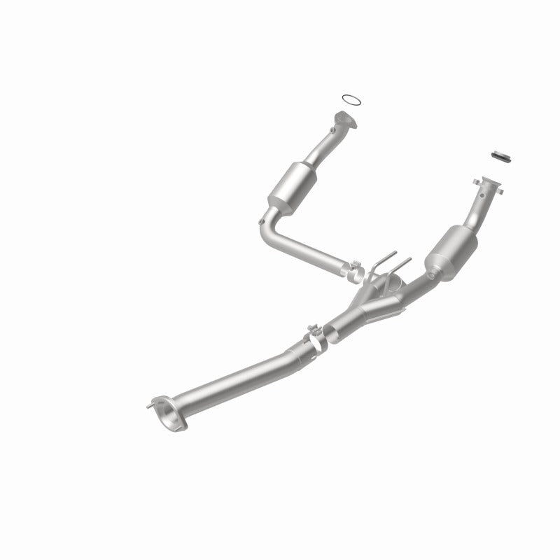 MagnaFlow 04-05 Chevrolet Express 1500 5.3L Direct Fit Converter - 4551211