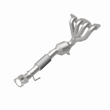 Load image into Gallery viewer, MagnaFlow 12-15 Ford Focus 2.0L Direct Fit Converter - 5531253