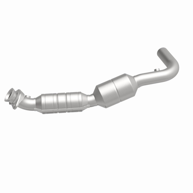 MagnaFlow Direct Fit Catalytic Converter 05-07 Ford E150 4.6L Driver Side - 51311