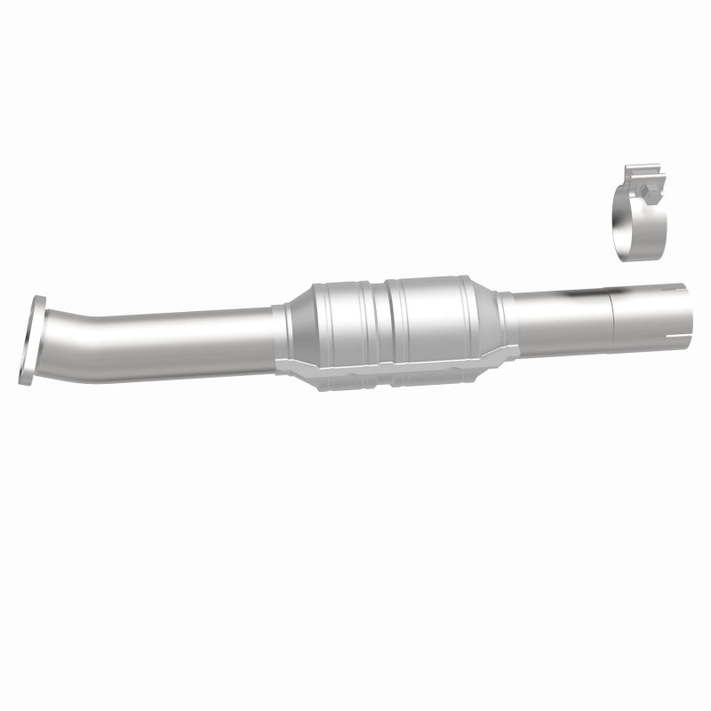 MagnaFlow Direct Fit Catalytic Converter 2010-2012 VENZA 2.7L Underbody - 52108