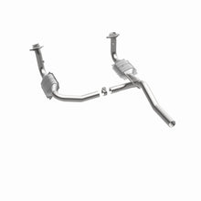Load image into Gallery viewer, MagnaFlow Direct Fit Catalytic Converter 07-11 Dodge Nitro 4.0L - 51829