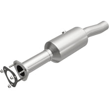 Load image into Gallery viewer, MagnaFlow 16-19 Ford E-450 Super Duty Base V10 6.8L Underbody Direct-Fit Catalytic Converter - 280446