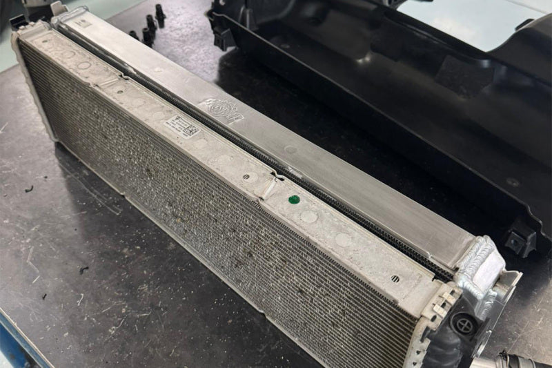CSF 2019+ 992.1/992.2 Porsche 911(3.0LT Base/T/S/4/4S/GTS/4 GTS) High Perf Center Aluminum Radiator - 7243