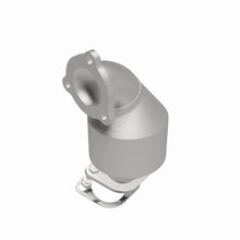 Load image into Gallery viewer, MagnaFlow Direct Fit Catalytic Converter OEM 13-15 Hyundai Veloster 1.6L Underbody - 52882