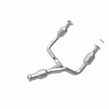 Load image into Gallery viewer, MagnaFlow Direct Fit Catalytic Converter 2015 GMC Yukon XL V8 6.2L - 52617