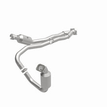 Load image into Gallery viewer, MagnaFlow Direct Fit Catalytic Converter 2015-2017 Transit-150 V6 3.5 OEM Underbody - 21-710