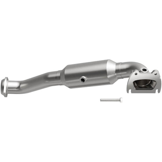 MagnaFlow Direct Fit Catalytic Converter 15-19 Ram 1500 3.6L OEM Grade Fed/EPA Compliant Manifold - 22-178