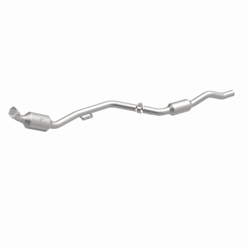 MagnaFlow Direct Fit Catalytic Converter OEM 2007 Mercedes-Benz E350 Underbody - 69.125in Length - 5411666