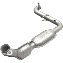 Load image into Gallery viewer, MagnaFlow Direct Fit Catalytic Converter 01 Ford Lightning 5.4L - 51416