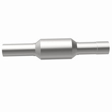 Load image into Gallery viewer, MagnaFlow Direct Fit Catalytic Converter California Grade 92-94 GM Blazer/Suburban 5.7L - 3391488
