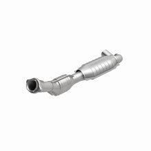 Load image into Gallery viewer, MagnaFlow Direct Fit Catalytic Converter 97-98 Ford Trucks 4.6L - 447133