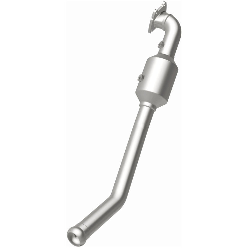 MagnaFlow Direct Fit Catalytic Conv 13-18 Dodge Durango 3.6L V6 / 13-18 Jeep Grand Cherokee 3.6L V6 - 21-251