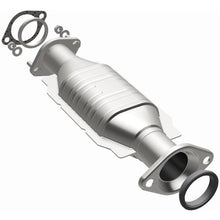 Load image into Gallery viewer, MagnaFlow Direct Fit Catalytic Converter 2003-2006 MONTERO 3.8 L Underbody - 52174