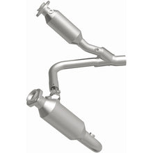 Load image into Gallery viewer, MagnaFlow Direct Fit Catalytic Converter California Grade 07-08 Dodge Durango 3.7L - 5551832