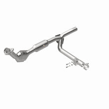 Load image into Gallery viewer, MagnaFlow 01-03 Ford F150 XL/XLT V6 4.2L OEM Grade / EPA Compliant Direct-Fit Catalytic Converter - 21-249