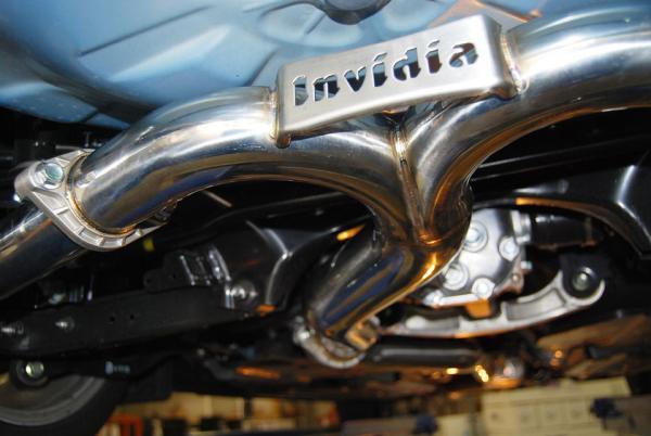 Invidia 15+ Subaru WRX/STI 4Dr Q300 Twin Outlet Rolled Titanium Burnt Quad Tip Cat-Back Exhaust - HS15STIG3T