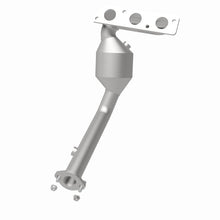 Load image into Gallery viewer, MagnaFlow Direct Fit Catalytic Converter 02-03 Freelander 2.5L - 51883