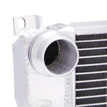 Load image into Gallery viewer, Mishimoto 99-06 BMW 323i/323i/328i/330i Performance Aluminum Radiator - MMRAD-E46-323