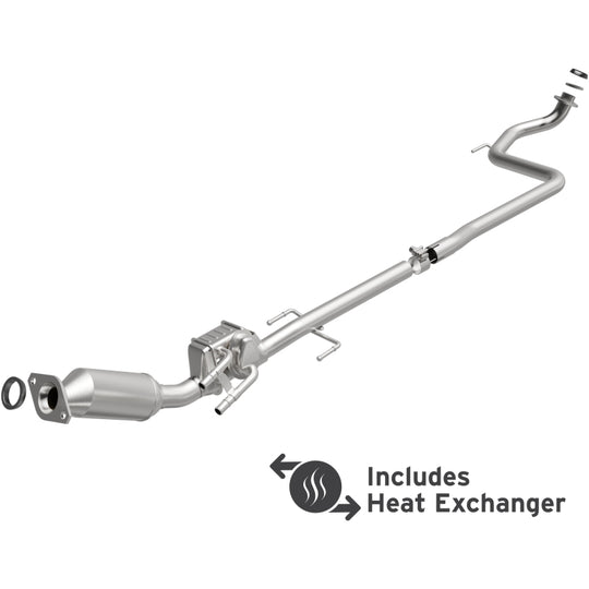 MagnaFlow Direct Fit Catalytic Converter 14-19 Toyota Prius C Base Underbody 1.5L - 280456