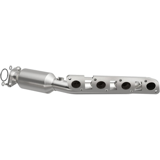 MagnaFlow 11-13 QX56 V8 5.6 OEM Manifold Direct Fit Converter - 22-035