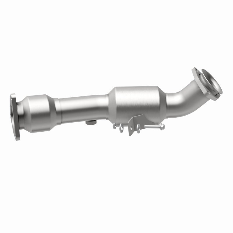 MagnaFlow Direct Fit Catalytic Converter 04-07 VW Touareg 4.2L Passenger Side - 51152