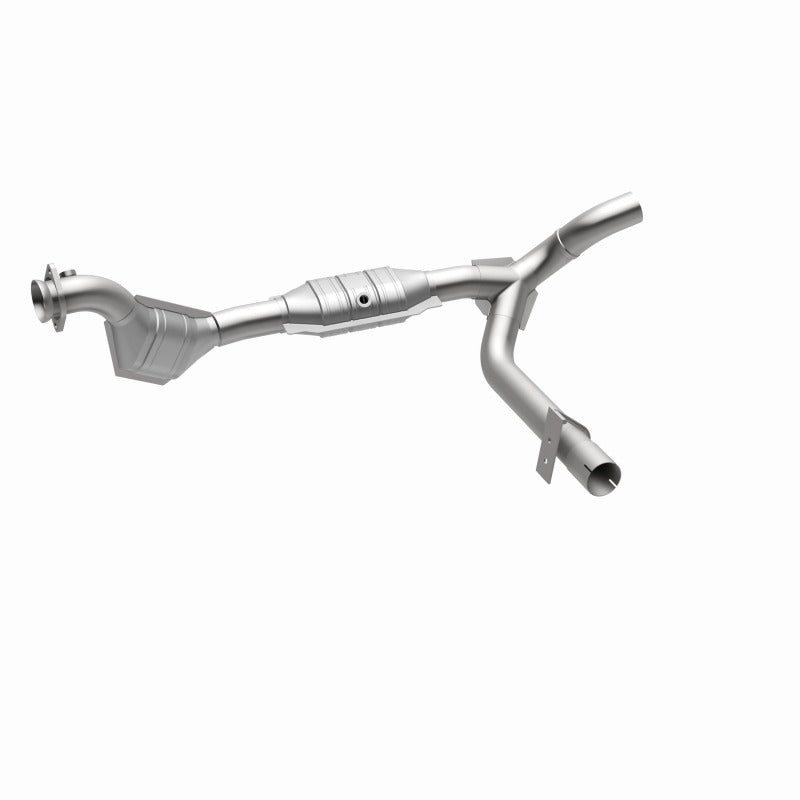 MagnaFlow Direct Fit Catalytic Converter 01 Ford Trucks 4.6L - 51839
