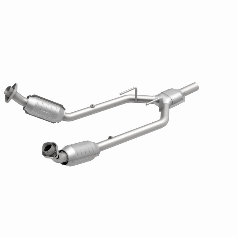 MagnaFlow Direct Fit Catalytic Converter 96-97 Mercury Cougar 3.8L - 444080
