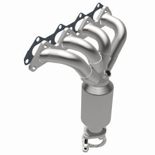 Load image into Gallery viewer, MagnaFlow Direct Fit Catalytic Converter 05-08 Kia Sportage 2.0L - 50402