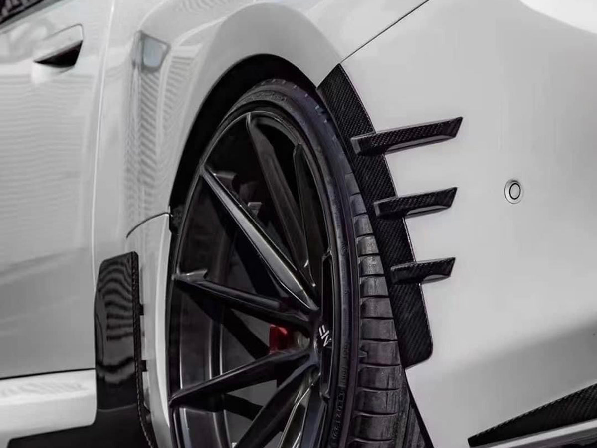 AutoTecknic Dry Carbon Rear Fender Arch Trim Set - BMW G87 M2
