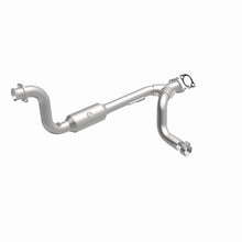 Load image into Gallery viewer, MagnaFlow 07-09 Chrysler Aspen 5.7L Direct Fit Converter - 5451652
