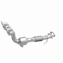 Load image into Gallery viewer, MagnaFlow 12-15 Ford Focus 2.0L Direct Fit Converter - 5531253