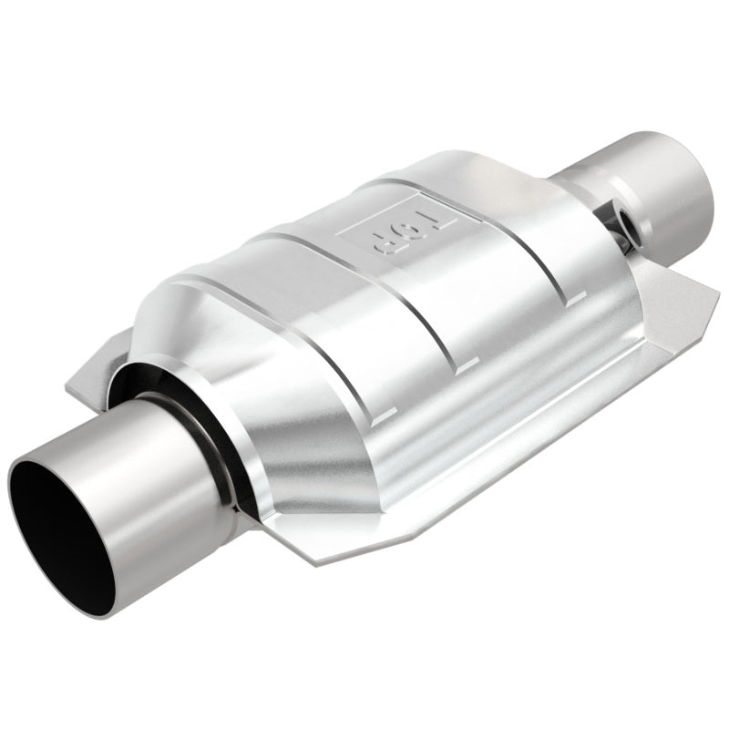 MagnaFlow Universal Catalytic Converter 2 W/Single O2 Boss - 94134