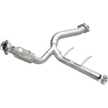 Load image into Gallery viewer, MagnaFlow 09-10 Ford F-150 4.6L Direct Fit Converter - 5551295