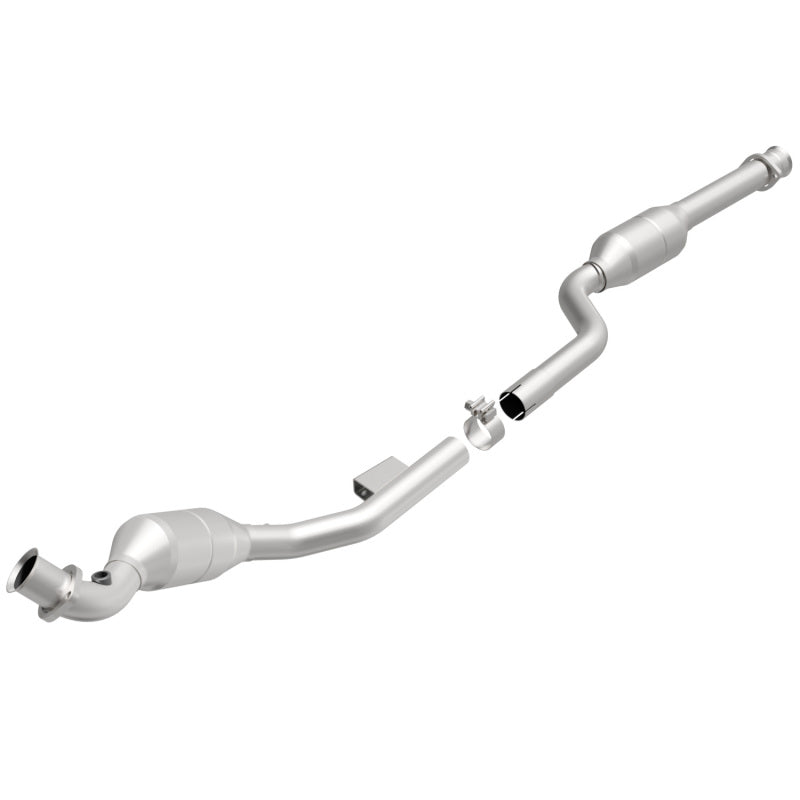 MagnaFlow Direct Fit Catalytic Converter 98-02 Mercedes E320 3.2L - 51422