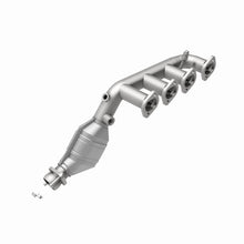 Load image into Gallery viewer, MagnaFlow Direct Fit Catalytic Converter 96-98 Mark VIII 4.6L - 24377