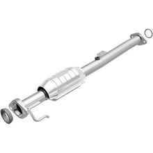 Load image into Gallery viewer, MagnaFlow Direct Fit Catalytic Converter 2000 Chevy Tracker 1.6L - 441020