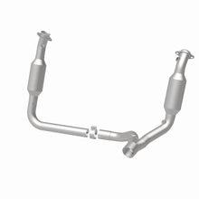 Load image into Gallery viewer, MagnaFlow 2006 Dodge Ram 1500 5.7L Direct Fit Catalytic Converter - 4651711