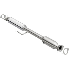 Load image into Gallery viewer, MagnaFlow Direct Fit Catalytic Conv 11-14 Sonata 2.4L Underbody (OEM Grade Federal / EPA Compliant) - 52820