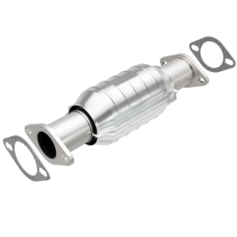 MagnaFlow Direct Fit Catalytic Converter 03-06 Kia Sorento 3.5L rear - 49924