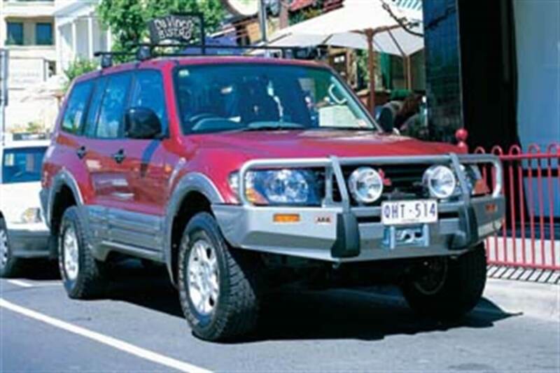 ARB Bumper/Fitting Kit Bundle 3434050 - 3434050B