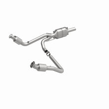 Load image into Gallery viewer, MagnaFlow Direct Fit Catalytic Converter 94-99 Ram 1500/2500 - 447233