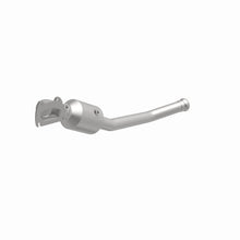 Load image into Gallery viewer, MagnaFlow 13-17 Jeep Grand Cherokee 3.6L Direct Fit Converter - 5551251