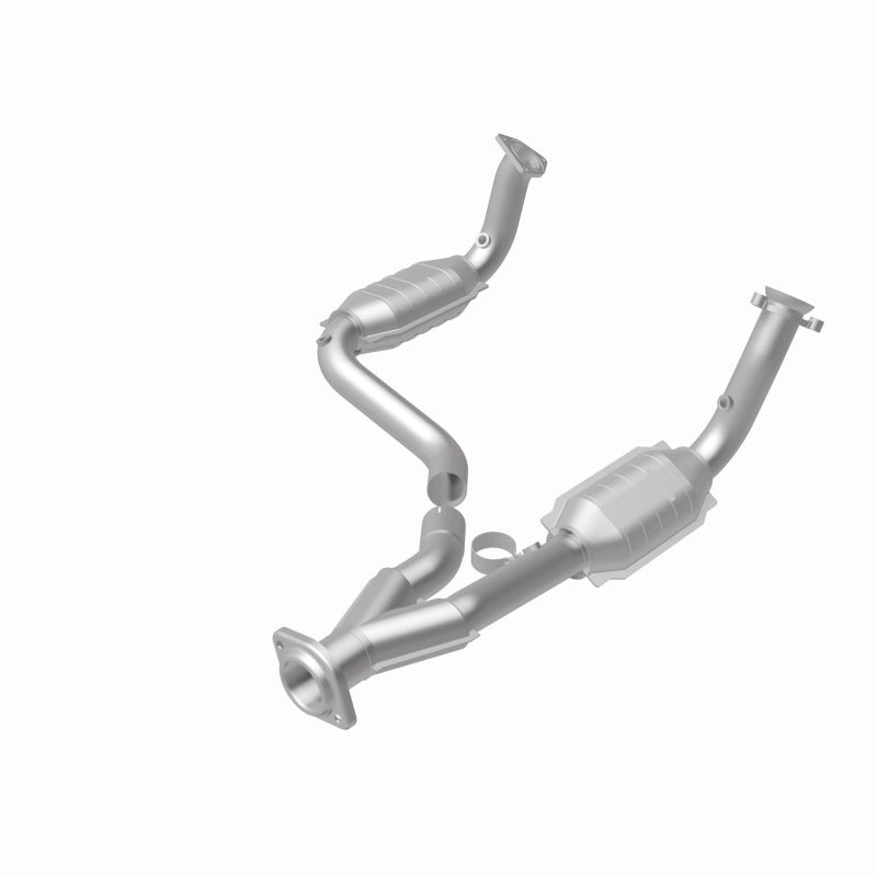 MagnaFlow 2003 Chevrolet SSR 5.3L Direct Fit Converter - 4451640