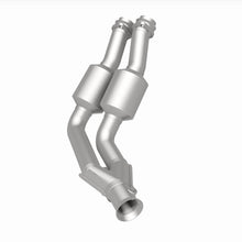 Load image into Gallery viewer, MagnaFlow Direct Fit Catalytic Converter 1995-1997 Jaguar Vanden Plas/ XJ6 4.0 - 24226