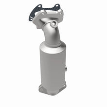 Load image into Gallery viewer, MagnaFlow Direct Fit Catalytic Converter 17-18 Chrysler Pacifica 3.6L - 21-950