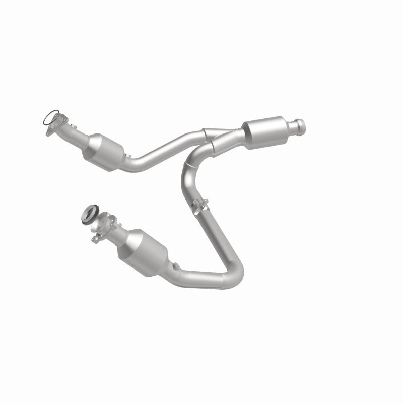 MagnaFlow 14-15 Chevrolet Silverado 1500 5.3L Direct-Fit Catalytic Converter - 5582642