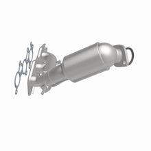 Load image into Gallery viewer, MagnaFlow 11-15 Toyota Sienna 3.5L Direct Fit Converter - 5582545