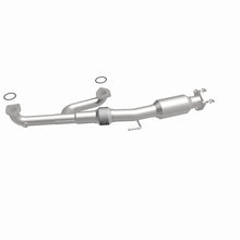 Load image into Gallery viewer, MagnaFlow Direct Fit Catalytic Converter 16-17 Honda Odyssey 3.5L V6 Underbody - 21-282